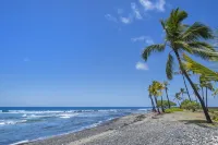 Direct Oceanfront Condo on Private Beach Resort *Central AC *