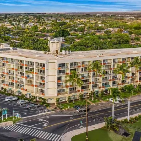 Island Surf with Ocean View - Across from popular Surf spot, Beach, and Shops