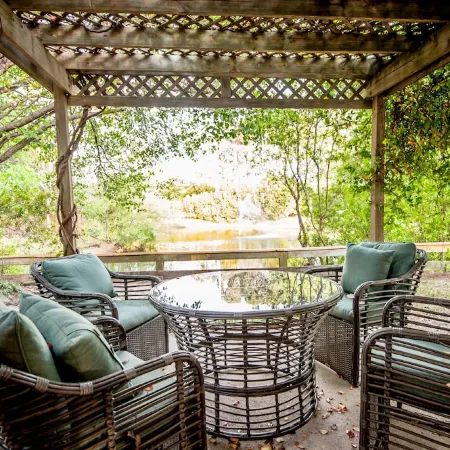 Ranch near beaches, downtown, Shem Creek, Old Village