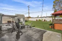 Cozy OC Home - Near Disney, Beaches, Malls,... Các khách sạn gần Asian Garden Mall