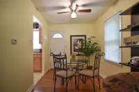 SWEET! near Downtown PWR & LIGHT Westport KUMC Hotel a Kansas City