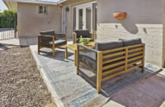 Western House 4 bd with Pool & Fire-pit Close to Suns Arena