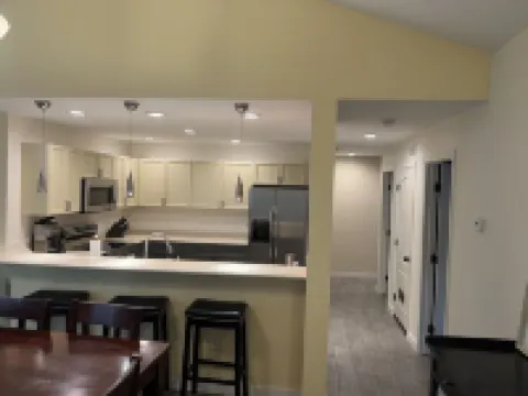 Edwards condo with attached garage Hotels in Edwards