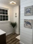 Hideaway Hill - the peacefulness you want within walking distance to downtown.