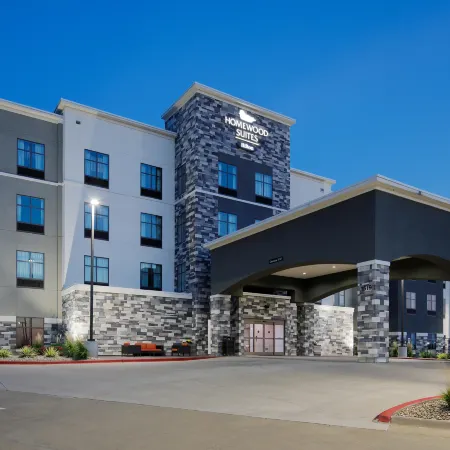 Homewood Suites by Hilton Topeka