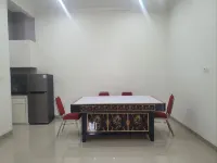 House in Surakarta Hoteles en Laweyan