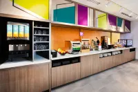 Home2 Suites by Hilton Grand Rapids Northeast - Breakfast