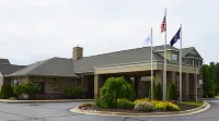 Homewood Suites by Hilton Brighton - Parking