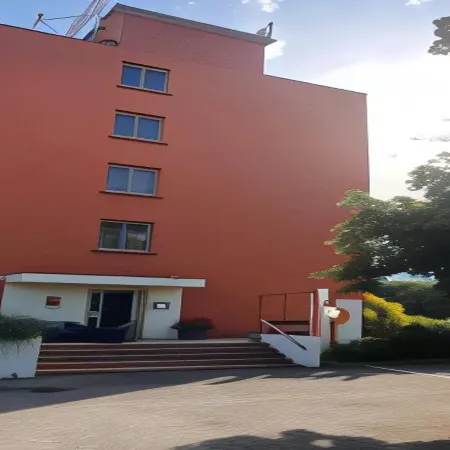 Adonis Lyon Est Hôtel Artys