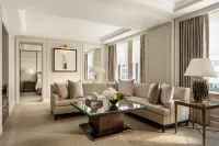 Waldorf Astoria New York Hotels near Brookfield Place