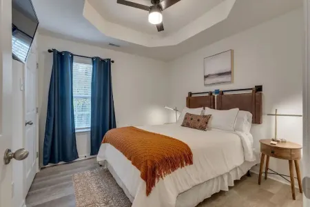 Clean and Stylishly Decorated