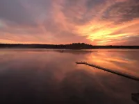 Spacious waterfront Berkshire home family private get-away