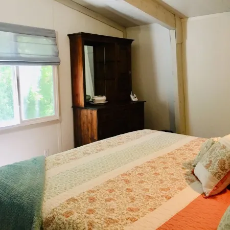 Cozy Cottage in secluded canyon--Perfect Zion and Bryce Getaway