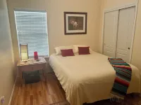 Charming and Cozy 3-bedroom house with WiFi, in superb Rio Rancho