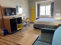 Days Inn by Wyndham Near Kansas Speedway Hotels in Kansas City