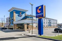 Comfort Suites Salem-Roanoke I-81 Hotels near Spartan Square
