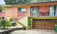 Fabulous Mid-Century Modern 3 Bedroom with King Master Suite
