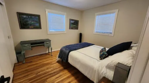 Mountain View 3 Bed - 2 Bath Freshly Remodeled