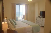 Reduced Rates! Premium Beach Front Condo with Spectacular Views!