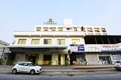 Hotel New Devanshi Inn Hotels in Kalamboli
