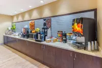 La Quinta Inn & Suites by Wyndham Carlsbad - breakfast