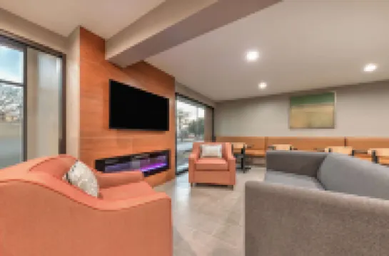 Hawthorn Extended Stay by Wyndham Bedford - Dallas Hotels in Bedford