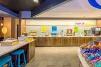 Tru by Hilton Panama City Beach Hotels in Upper Grand Lagoon