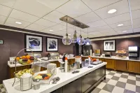 Hampton Inn & Suites by Hilton Columbus-Easton Area - breakfast