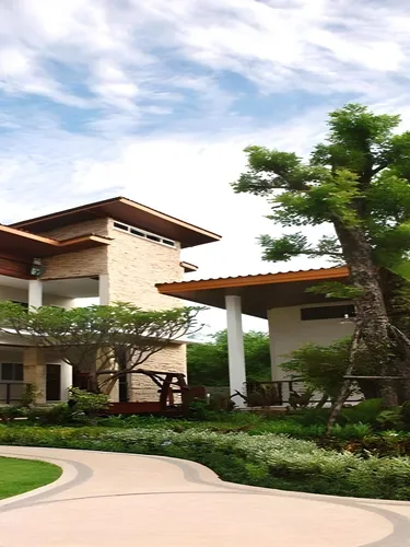 รูปภาพของThe Park Nangrong Resort (เดอะพาร์ค นางรองรีสอร์ท)