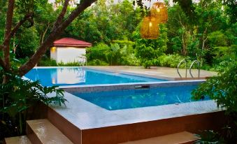 Sulyap Bed & Breakfast – Casa de Alitagtag Boutique Hotel