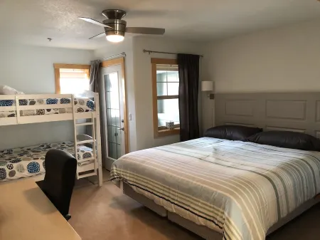 Mountain Getaway - enjoy beautiful Lake Dillon