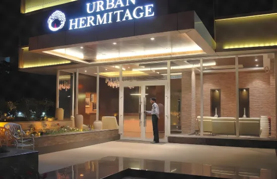 赫米蒂奇城市酒店