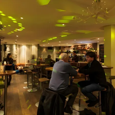 PLATZHIRSCH ZÜRICH- Downtown Boutique Hotel & Sushi Lounge