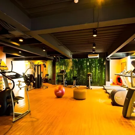 Mallberry Suites Business Hotel