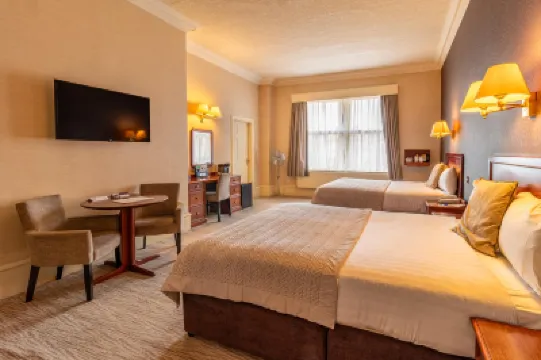 มิดแลนด์ โรงแรม, แบรดฟอร์ด โรงแรมใน