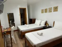 Seascape Lodging House