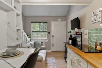 City Skyline Loft Raleigh