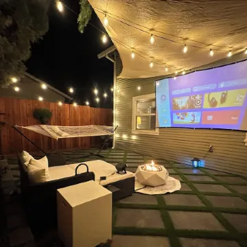 The Oasis - Your Luxury 2BR/1.5BA Home in Downtown Modesto