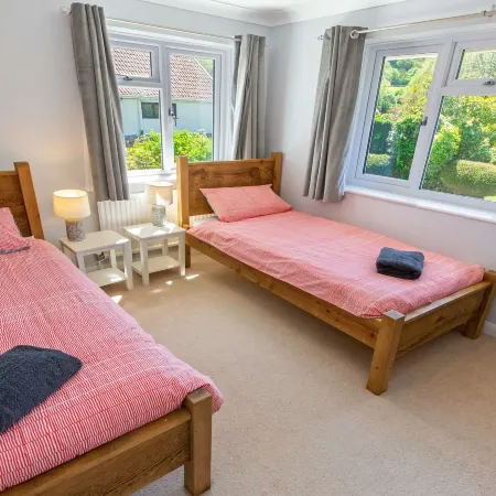 Ladywell Sleeps 12|Hot Tub* Pool Table, Pizza Oven