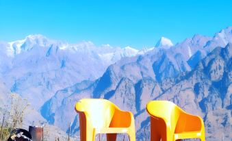 The Snow City Auli