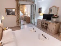 Toscana Wellness Resort فنادق في أرسيدوسو