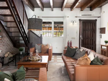 Sacre Отели рядом с достопримечательностью «Mini-Camping Ardalejo / Call first - reservation only!»