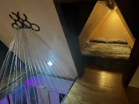 Loveshack, a charming tiny house on a 5 acre farm 버지니아 대학 주변 호텔