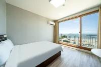 Anmyeondo Ocean Beach Motel