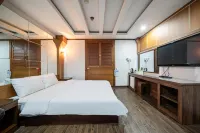 Taean Theme Hotels in Taean-gun