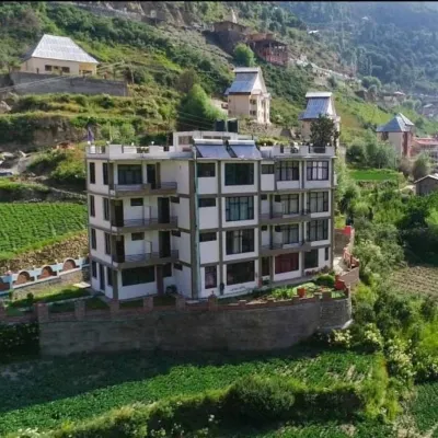 Hotel Blue Pine Hotel di Keylong