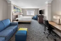 Clarion Pointe Mattoon Near University Hotels in Mattoon