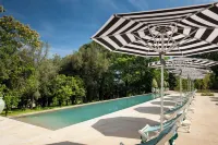 Amoure Hotel - The Leading Hotels of the World - С бассейном