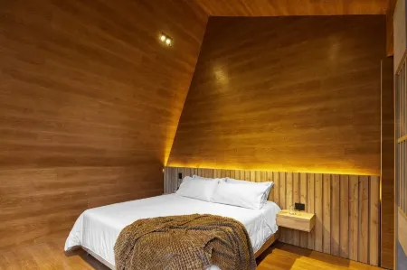 Oculto Refugio de Bosque