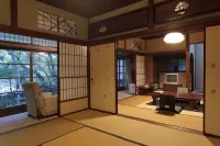 Fukuzumiro Hotels in Hakone
